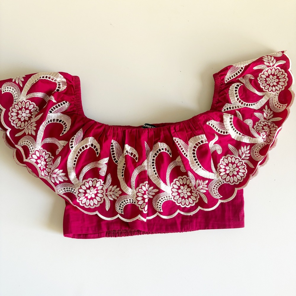 Express Womens Magenta Eyelet Embroidered Floral Ruffle Boho Crop Top Size M